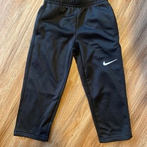 Black Nike Dri-Fit pants worn only once like new.